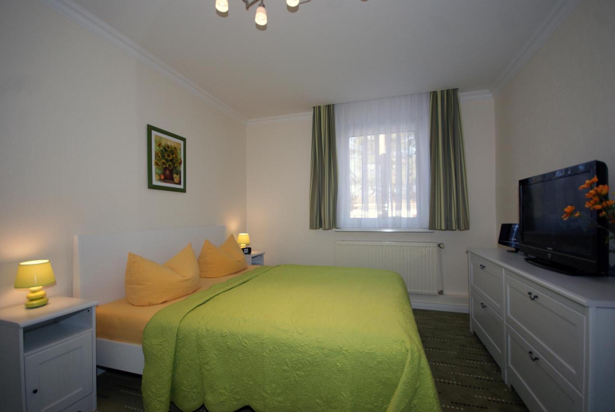 Haus Am Wald Apartment Heringsdorf  Bagian luar foto