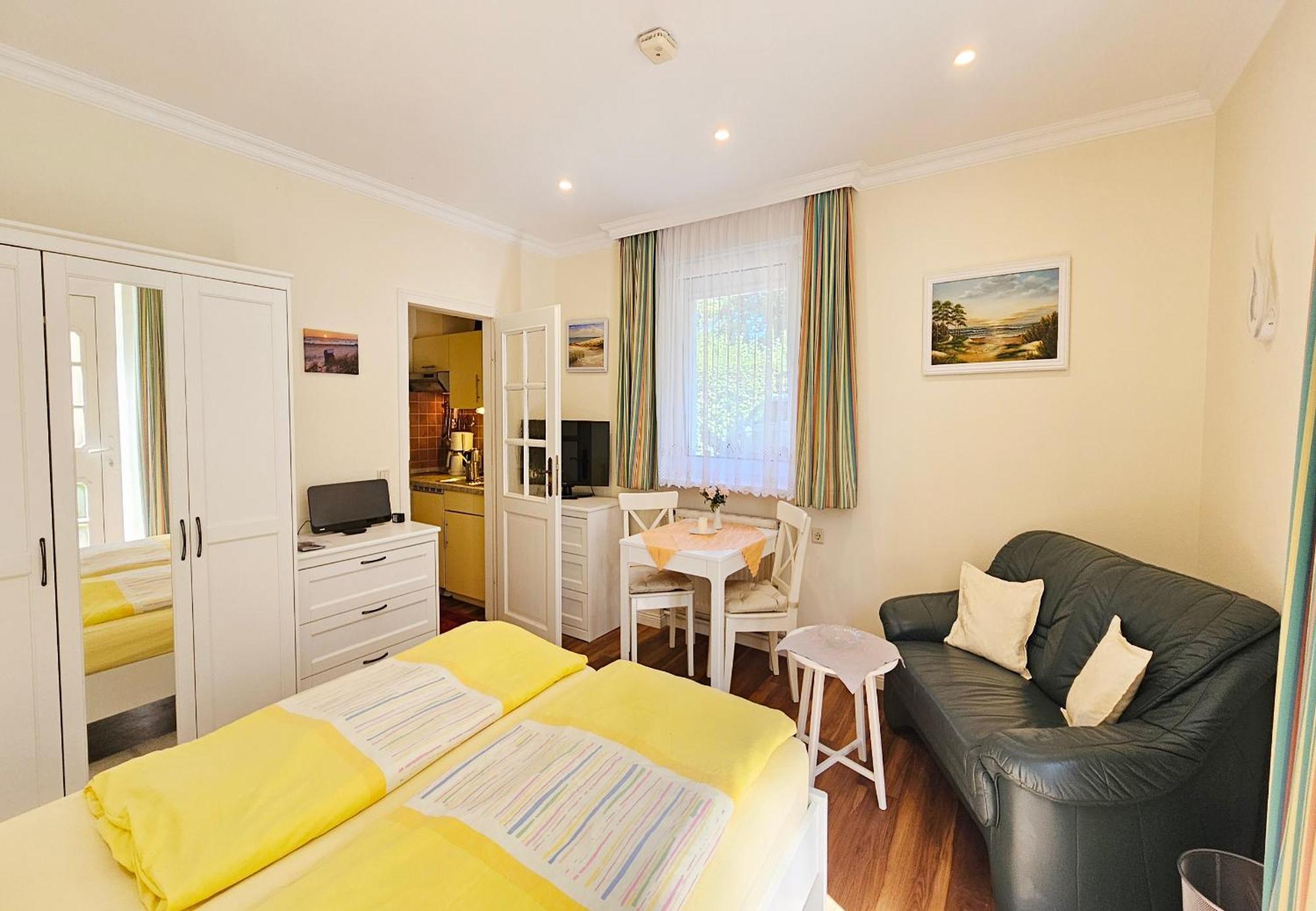 Haus Am Wald Apartment Heringsdorf  Bagian luar foto