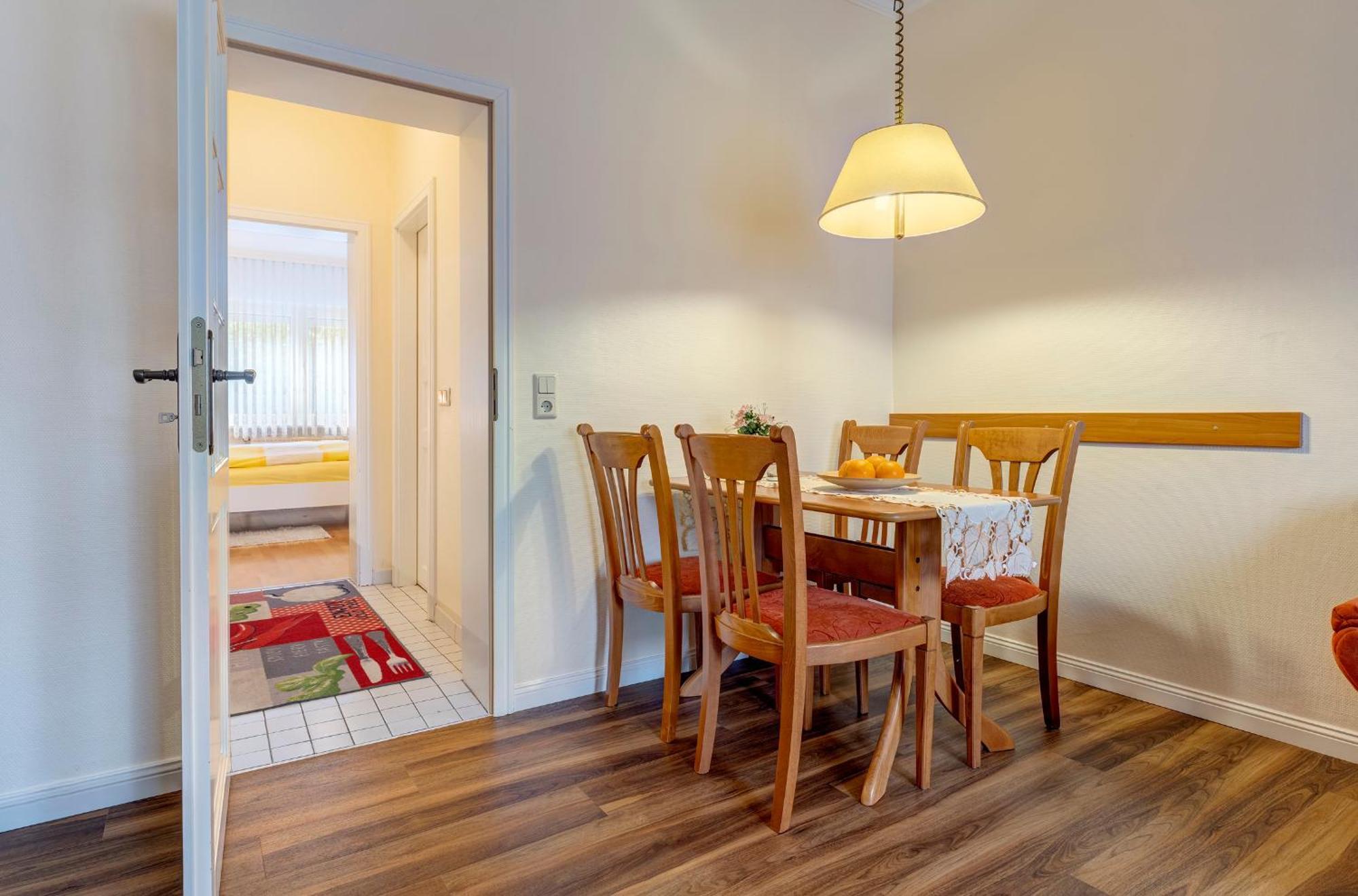 Haus Am Wald Apartment Heringsdorf  Bagian luar foto